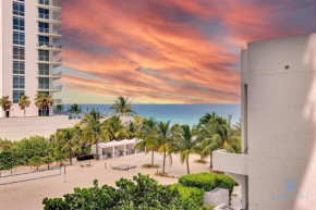 Beachfront Condo - Amazing Pool - Oceanview Balcony